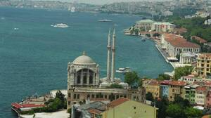 Stambula – divu kontinentu karaliene: lidojums, mošejas